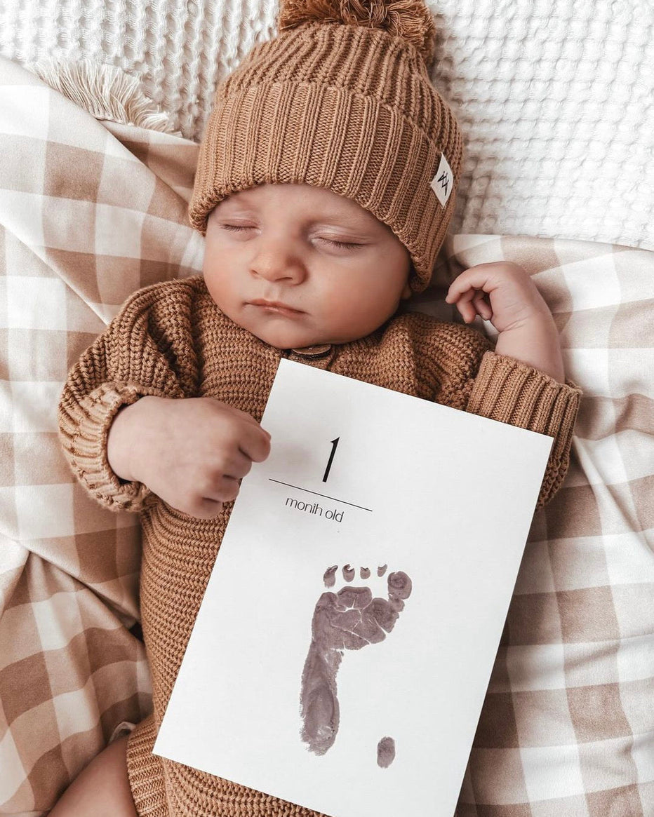 Baby Milestones & Keepsakes